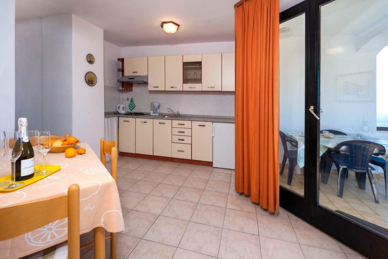 Villa Carolina Tar-Vabriga Exterior photo